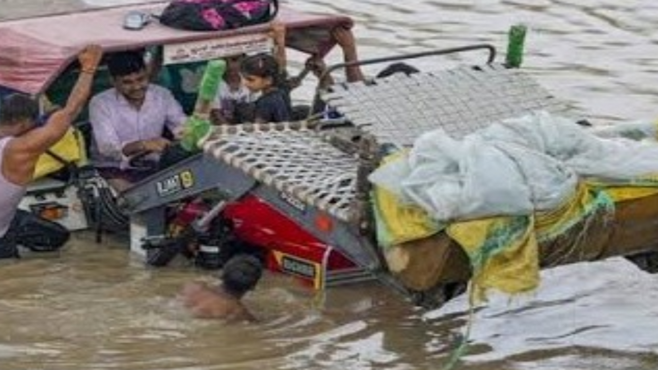 मुख्यमंत्री रेखा गुप्ता बयान