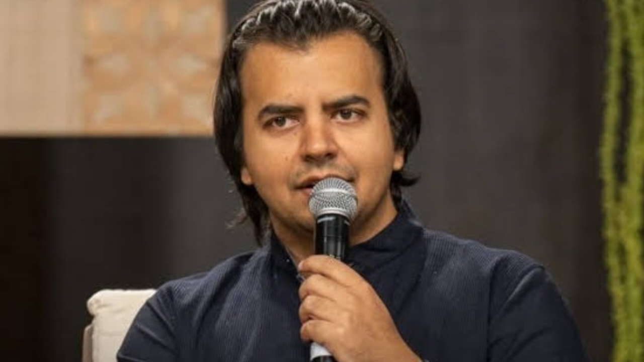 भाविश अग्रवाल पर केस