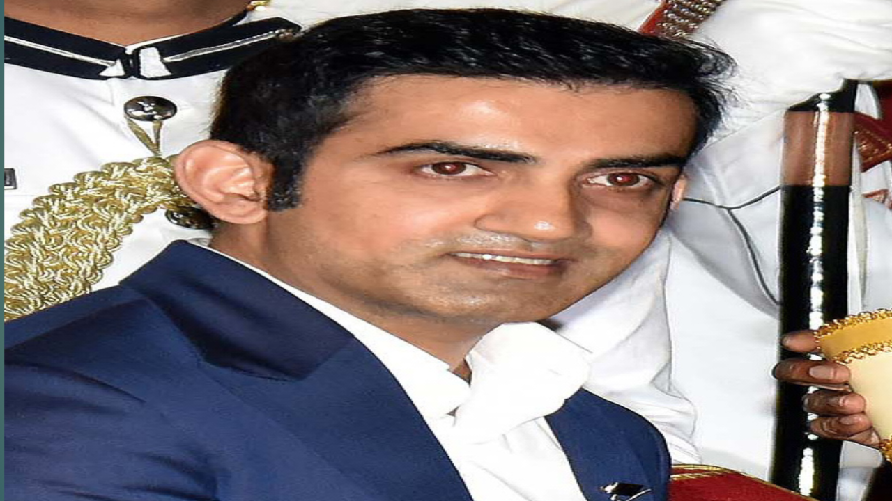 कोच गंभीर की चुप्पी