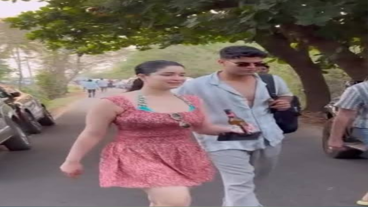 सारा तेंदुलकर गोवा वेकेशन