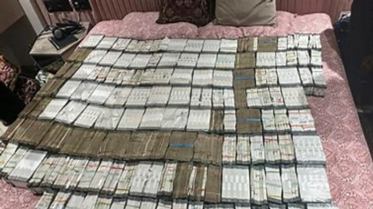 नितिन कसलीवाल लंदन संपत्ति