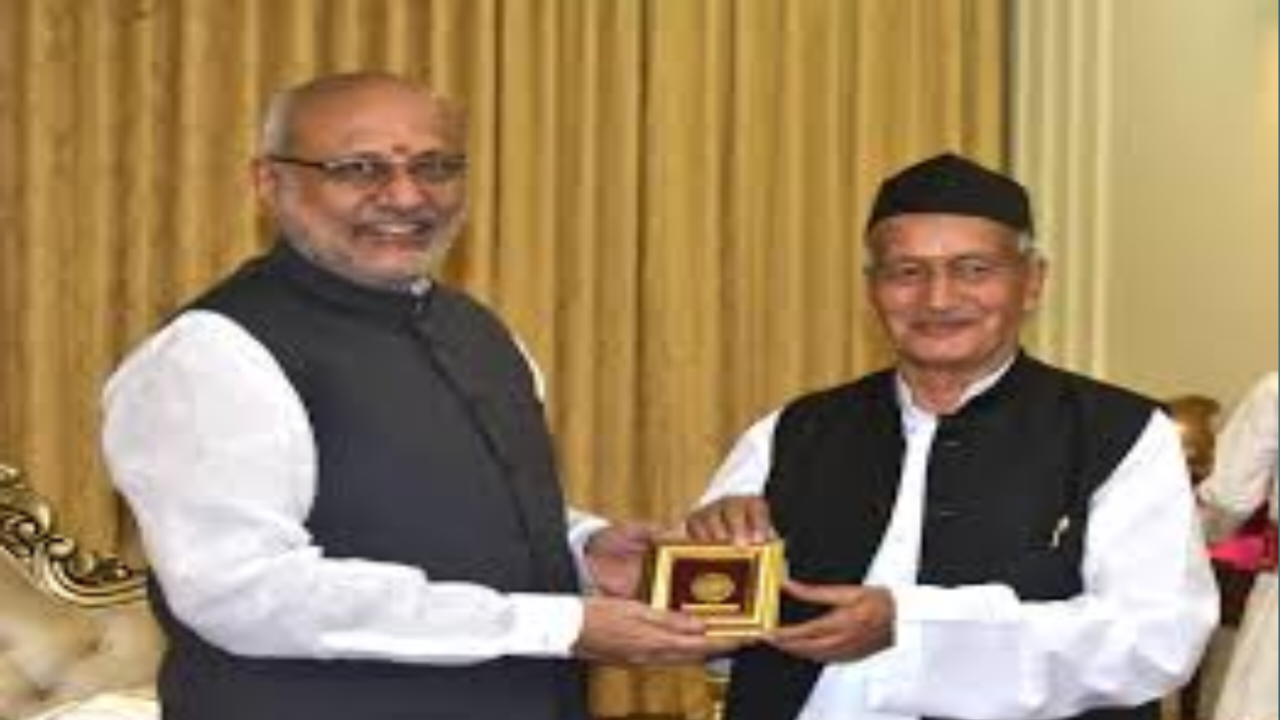 कोश्यारी को पद्म भूषण