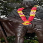 गांधी प्रतिमा चोरी